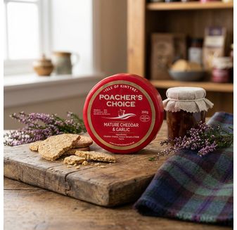 Isle of Kintyre Poacher's Choice Mature Cheddar &amp; Garlic Cheese (200g)