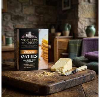 Wooleys of Arran Cheese Oaties (200g)