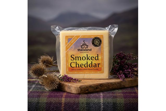 The Island Smokery Light Smoked Mature Cheddar Cheese (225g)