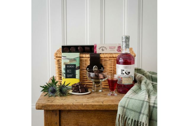 The Gin &amp; Chocolate Hamper
