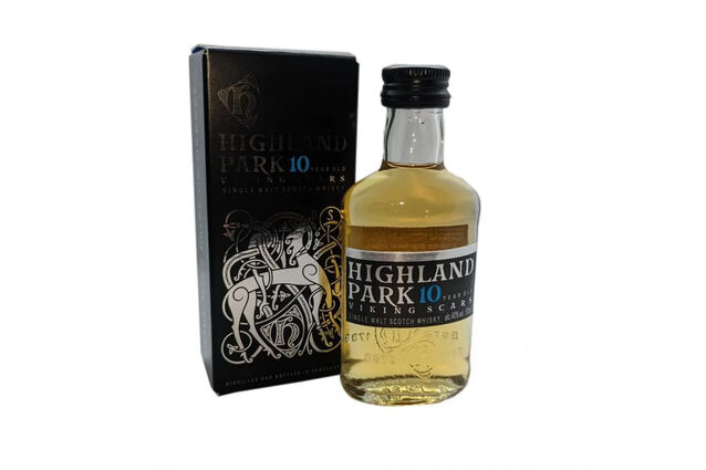 Highland Park 10 Year Old Whisky Miniature (5cl)