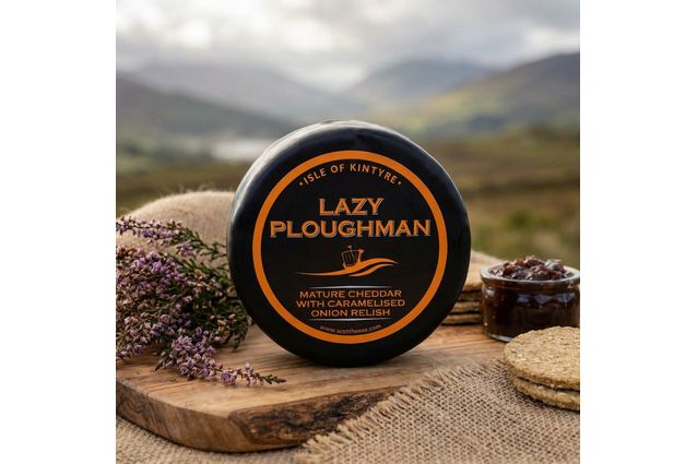 Isle of Kintyre Lazy Ploughman Cheddar with Caramelised Onion (200g)
